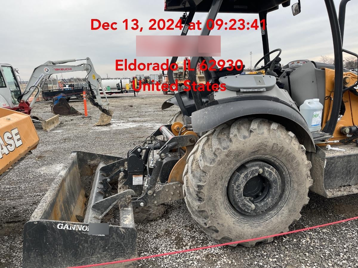 2023 CASE 570N EP