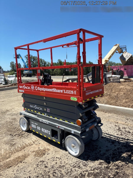 2025 SKYJACK SJ3226