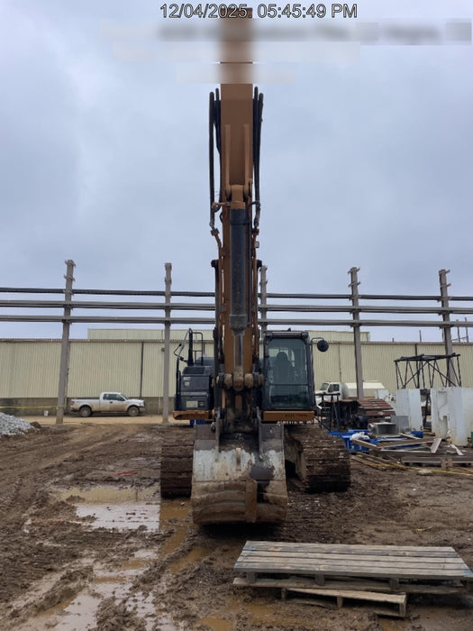 2016 Case CX350D CAB A/C, 13'-3" ARM, STEEL TRACKS, THUMB