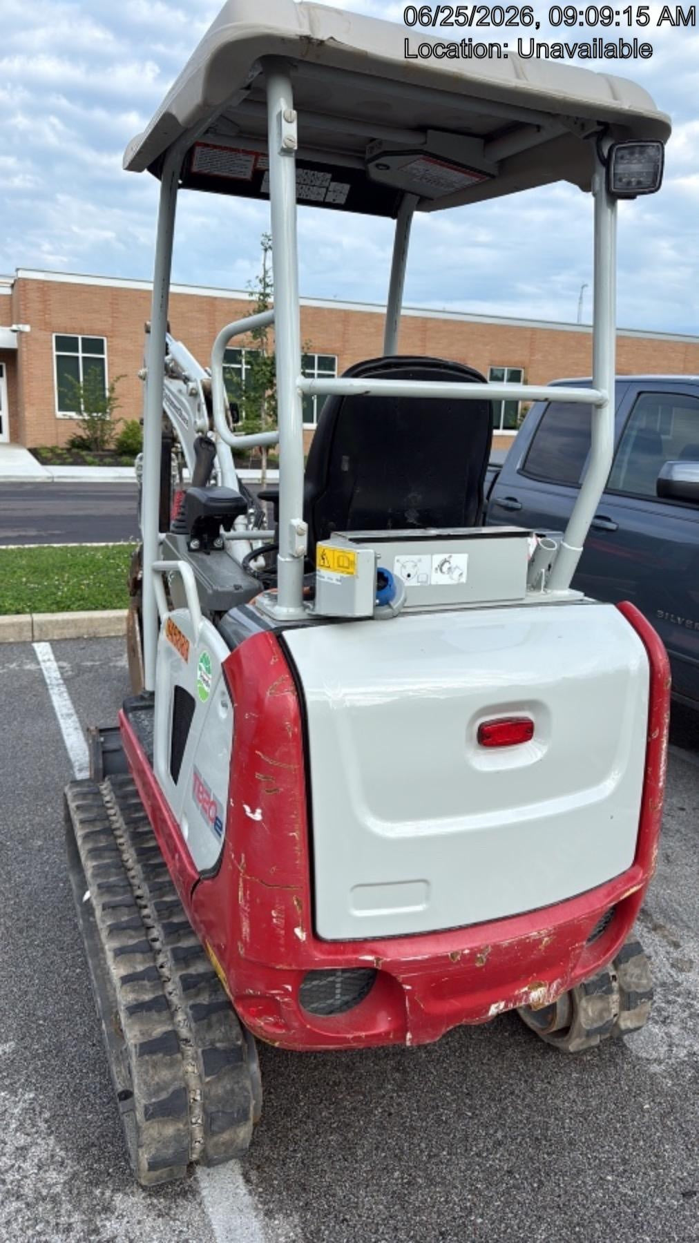 2023 TAKEUCHI TB20e