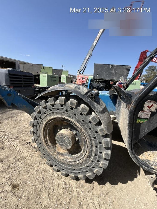 2017 Genie GTH-1056 Genie GTH1056, Solid Tires, 60" carriage, Light Kit, Open ROPS