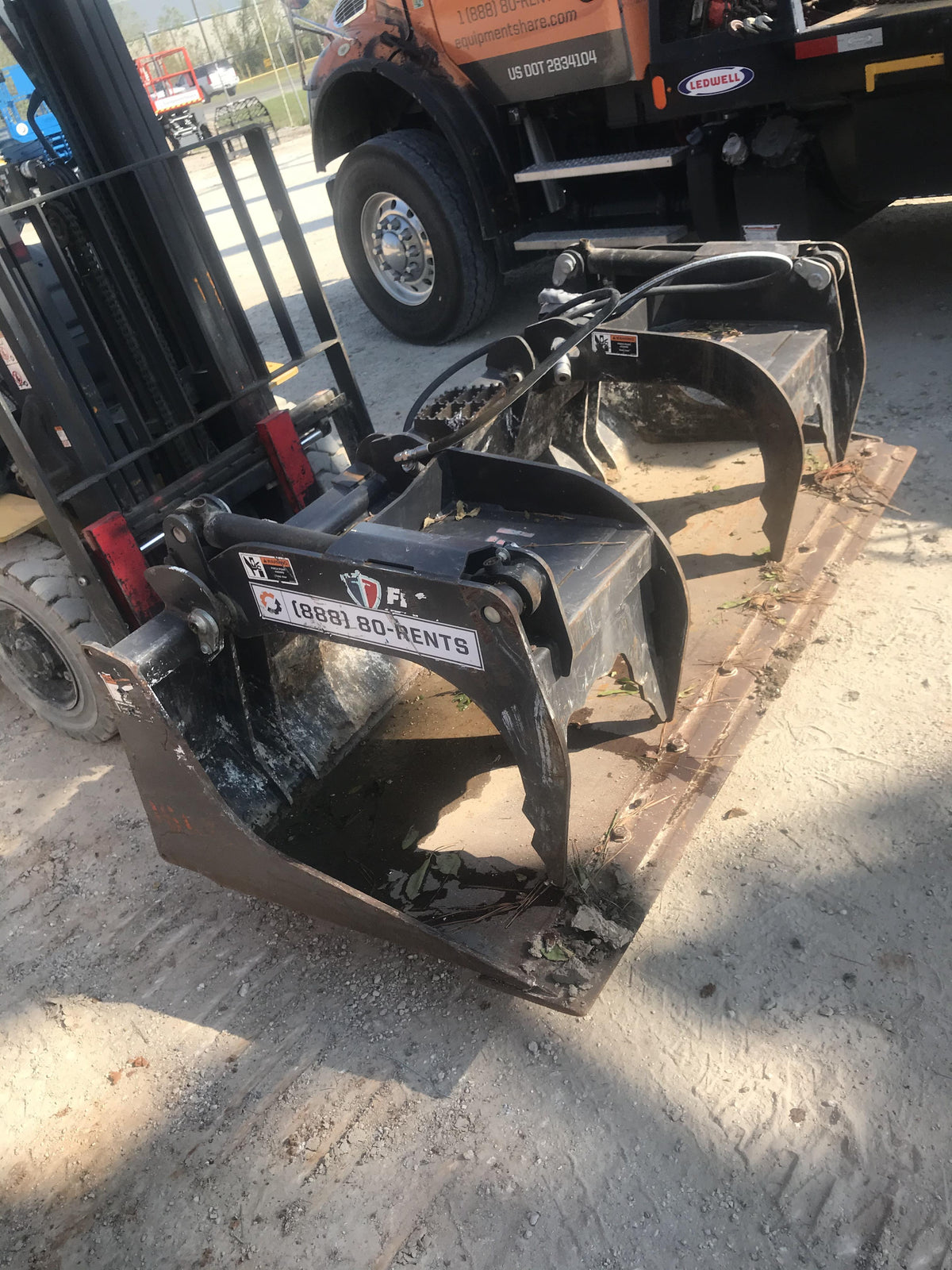 2018 PALADIN 76" Scrap Grapple Bucket - Paladin