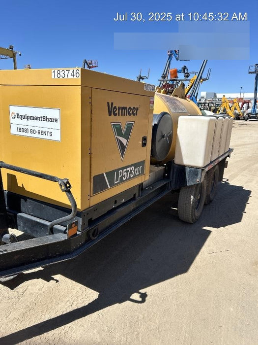 2021 Vac-Tron LP573XDT T4 Koehler Diesel Engine, 500 Gallon Debris Tank, x2 100 Gallon Water Tanks