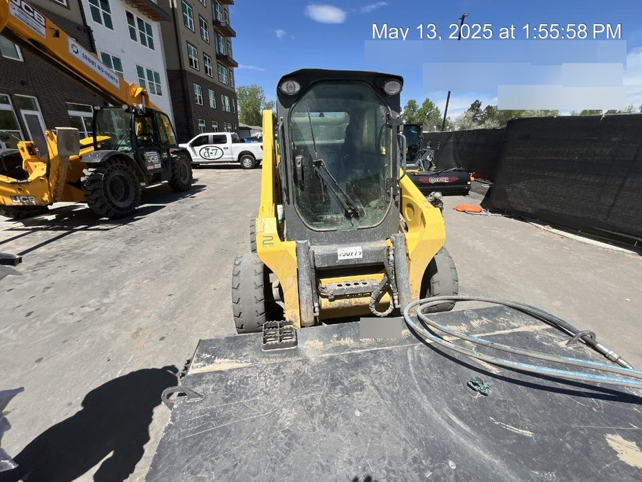 Wacker Neuson SW28 Cab/Heat/Air 14-Pin Attachment Control T3 Bucket Leveling EH Hand-Food Control Block Heater T4F Radio Hydraulic Coupler SSL/CTL 12X16.5 Premium