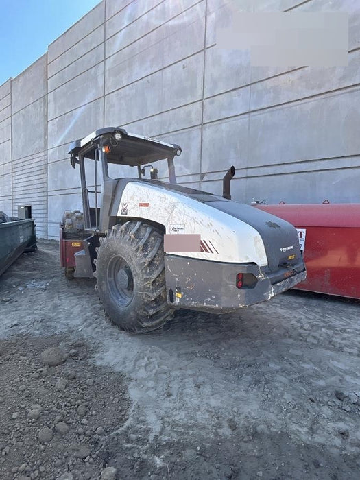 2022 DYNAPAC CA2500PD