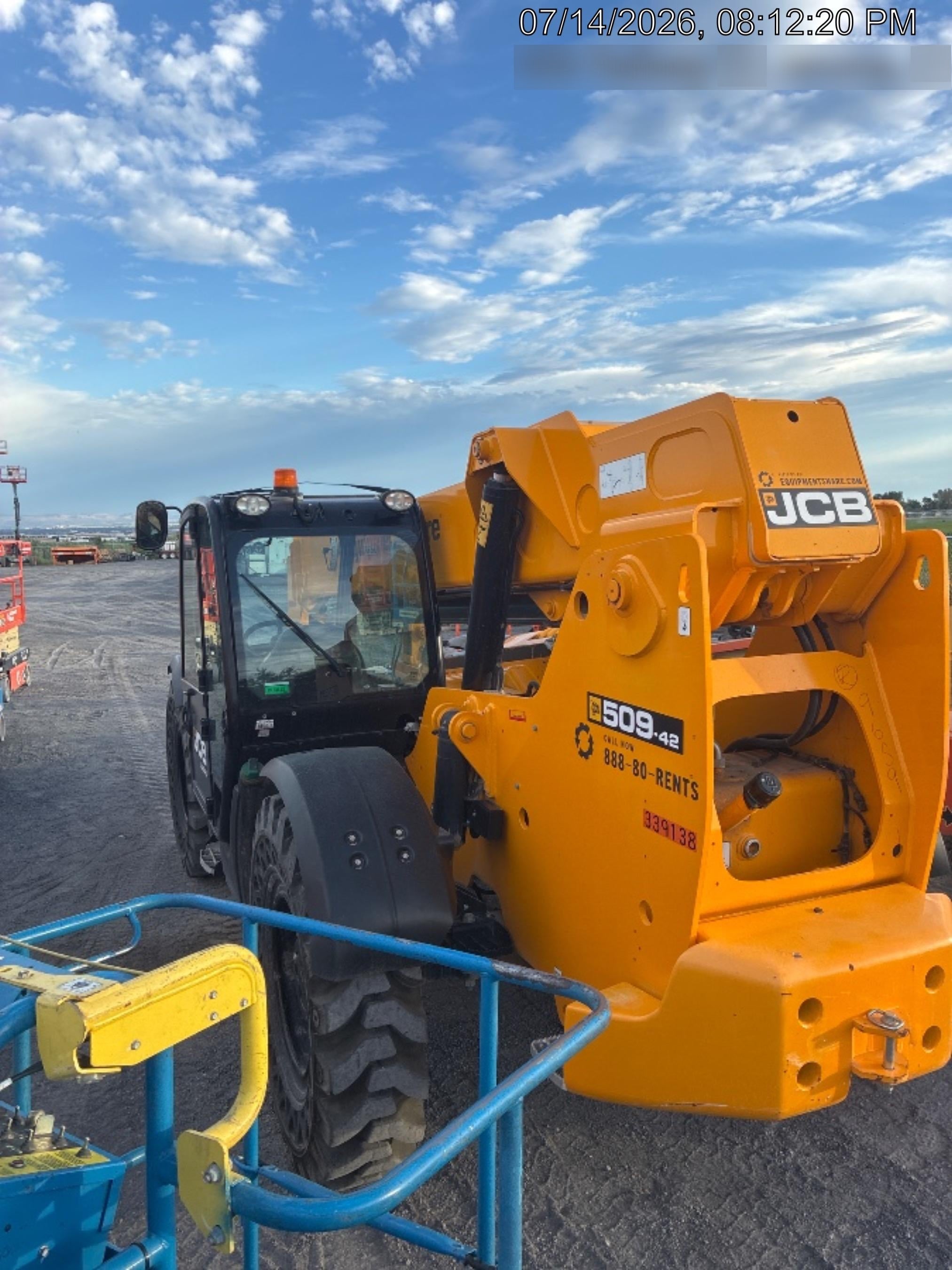 2023 JCB 509-42