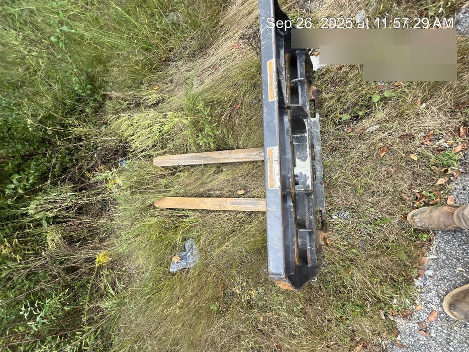 2022 PALADIN 48" Pallet Forks - Paladin