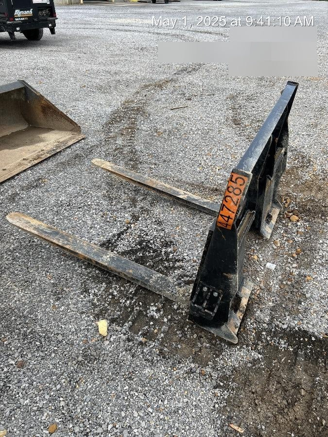 2024 ARROW MATERIAL HANDLING F5100CB