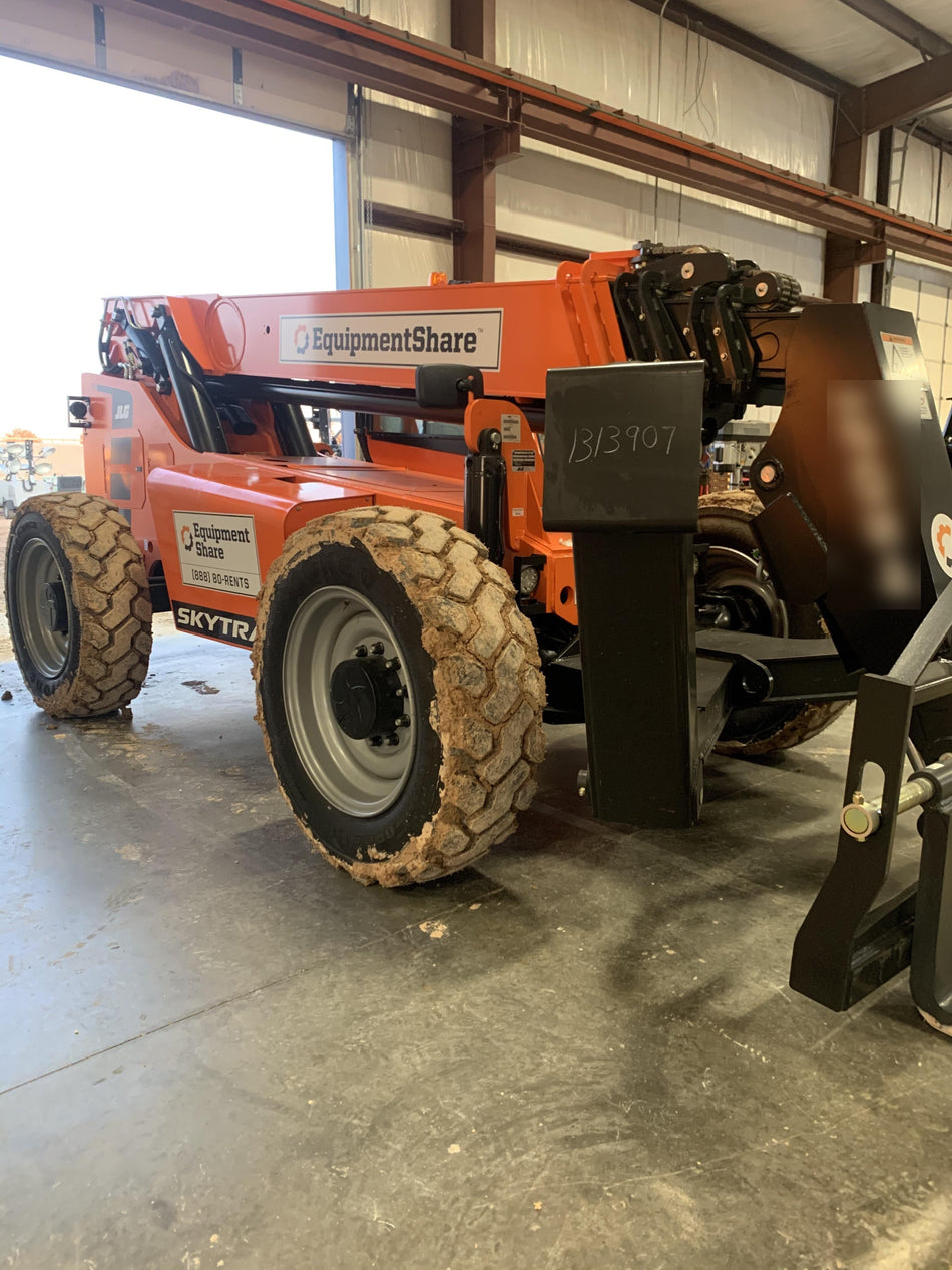 2020 Skytrak 12054 74Hp, Cab/Heat/Air, FF Tires, Work Lights, Beacon, Aux Hydraulics, Back up Alarm, Lifting Eye, ES Decals