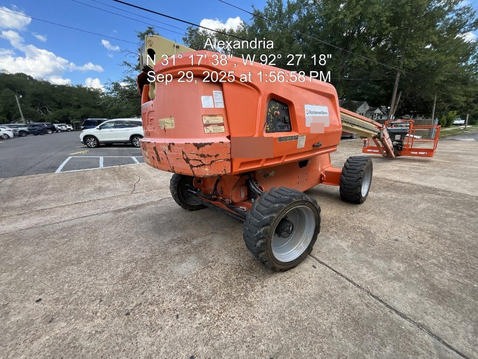 2019 JLG 660SJ