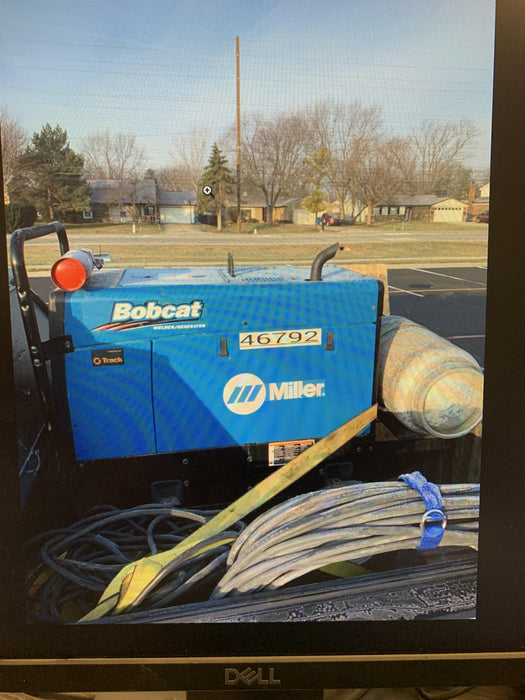 2019 Miller Electric BOBCAT 250 Standard w/Running Gear, Bracket, Hose