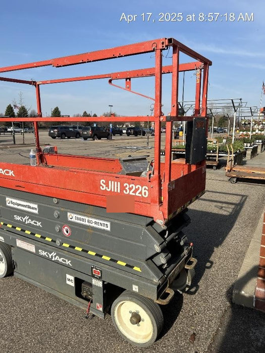 2017 Skyjack SJIII-3226 Standard Rental Specs