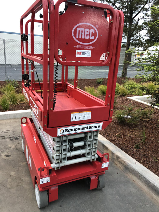 2020 MEC 1330SE Solid NM Tires, Steel Swing out Doors, LCS, Beacon, 900W Inverter