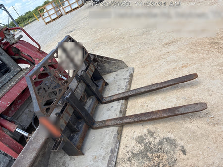 2021 PALADIN 48" Pallet Forks - Paladin