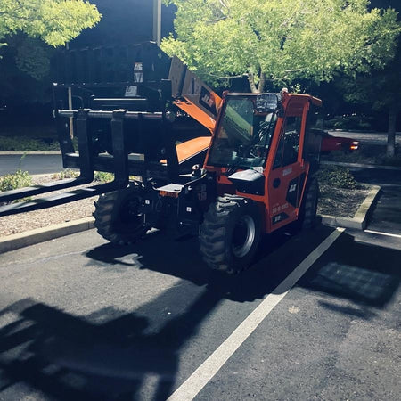 2025 JLG 519