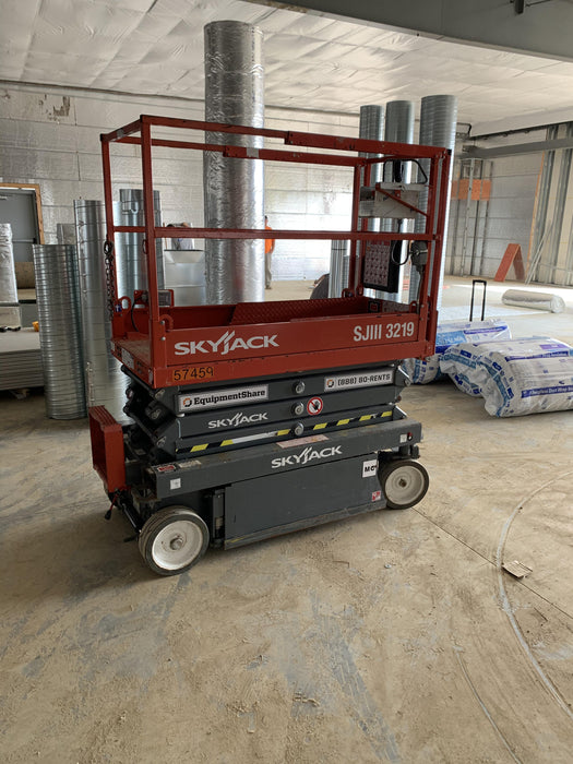 2018 Skyjack SJIII-3219 Standard Rental Specs