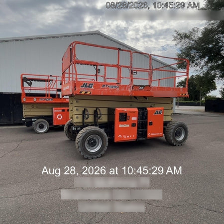 2023 JLG RT4394