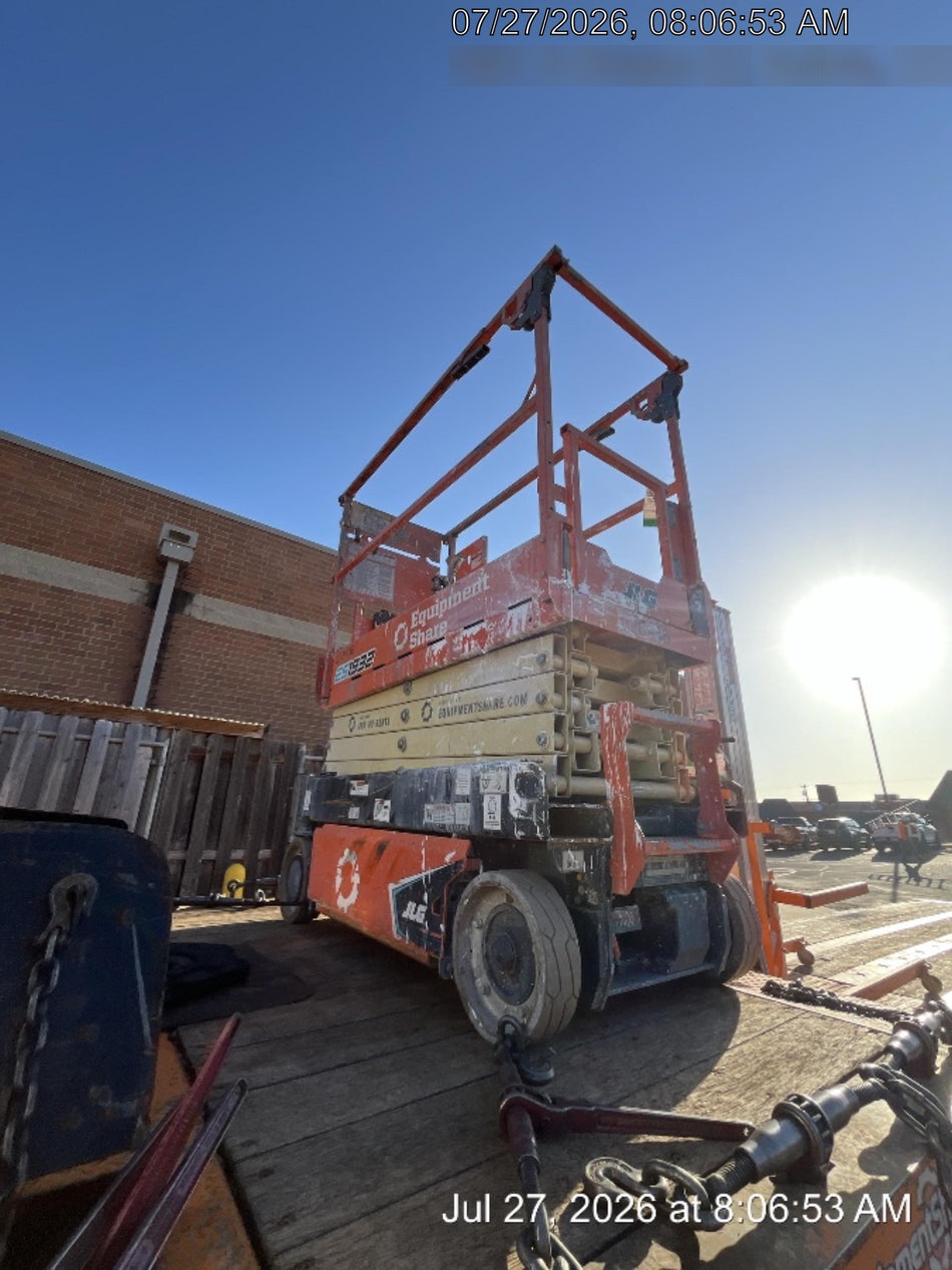 2022 JLG ES1932