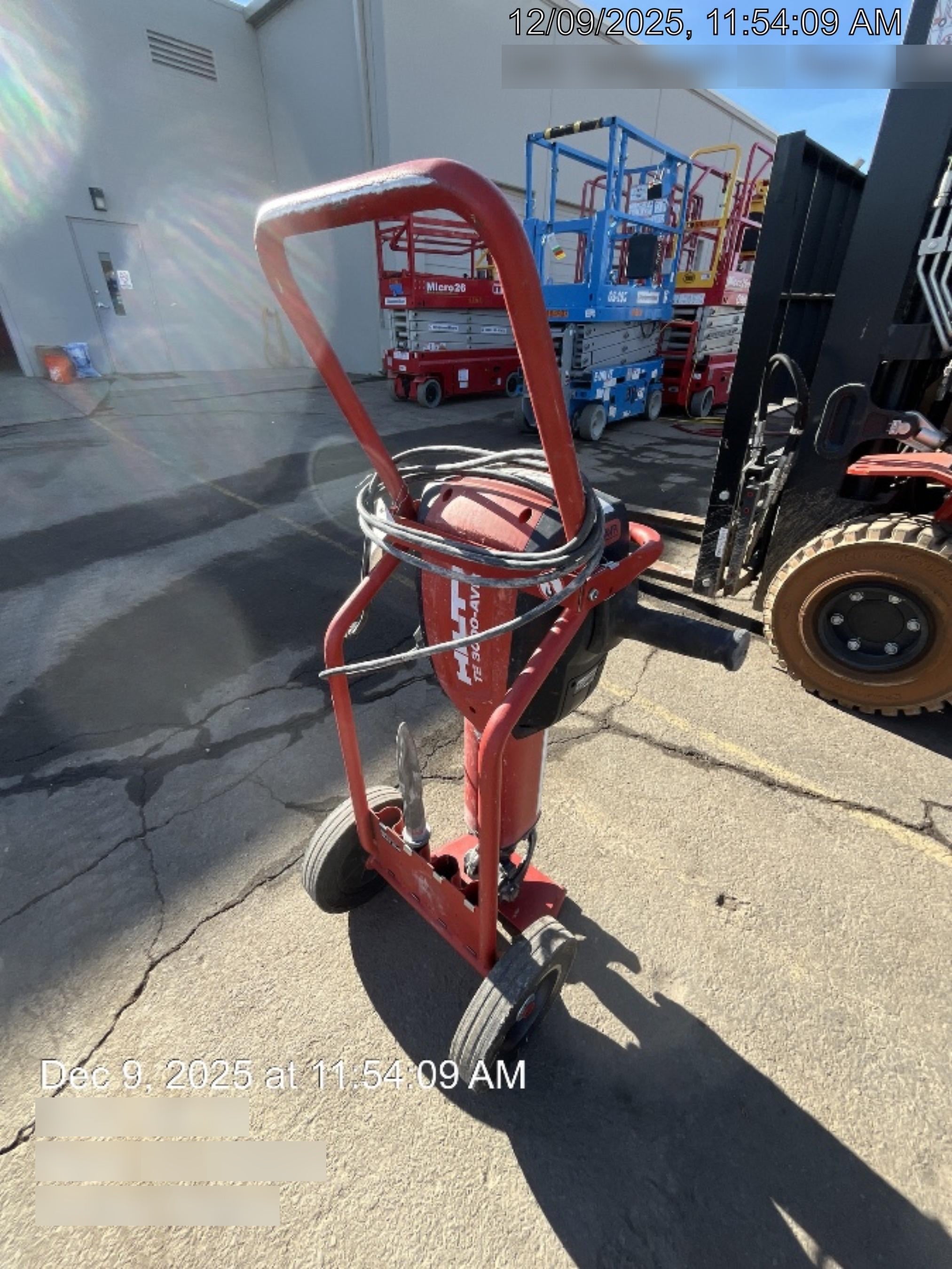 2020 HILTI TE 3000-AVR