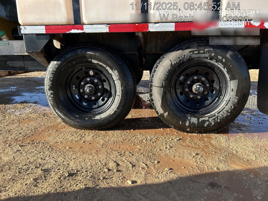 2023 VAC-TRON LP573XDT