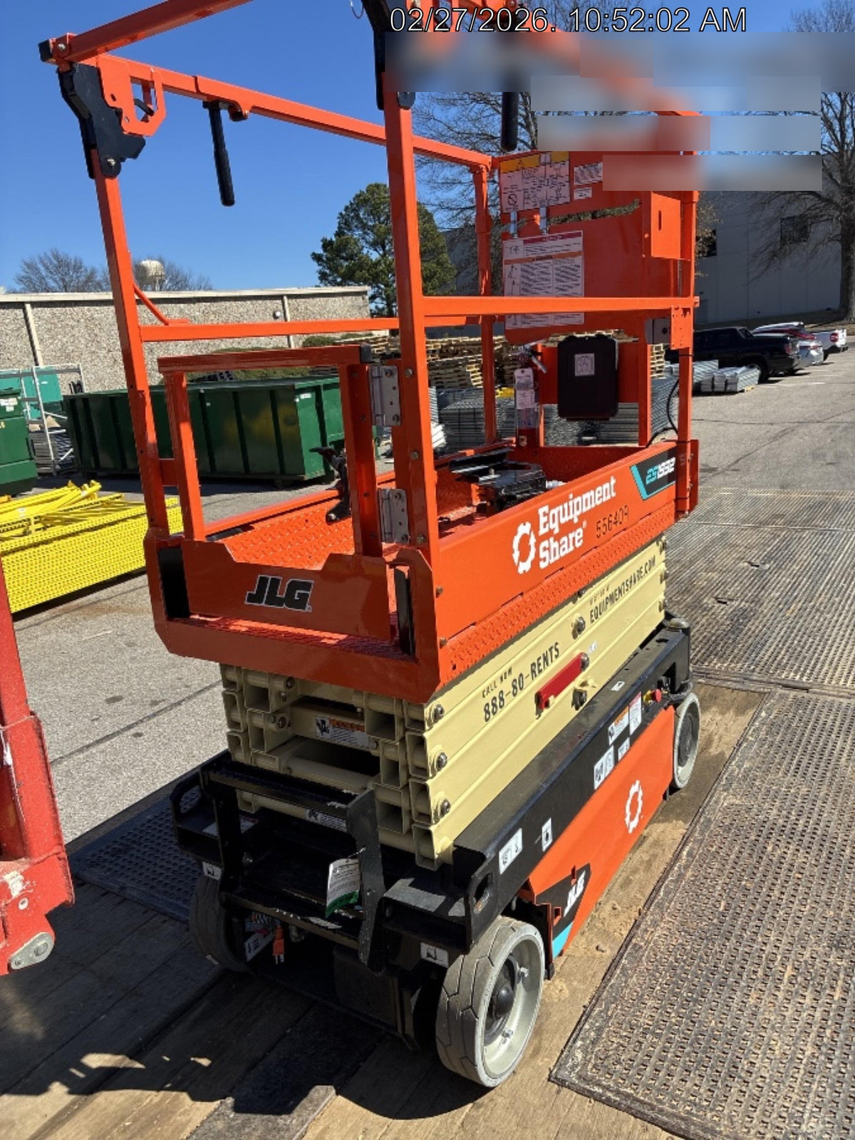 2025 JLG ES1932