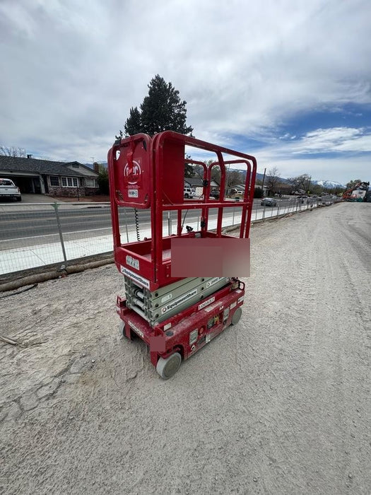 2020 MEC 1330SE Solid NM Tires, Steel Swing out Doors, LCS, Beacon, 900W Invertor