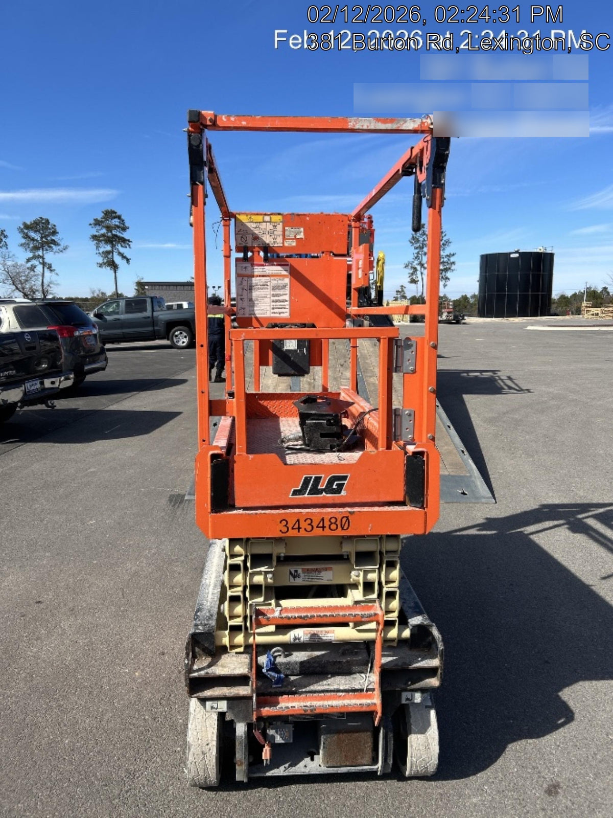 2023 JLG ES1932