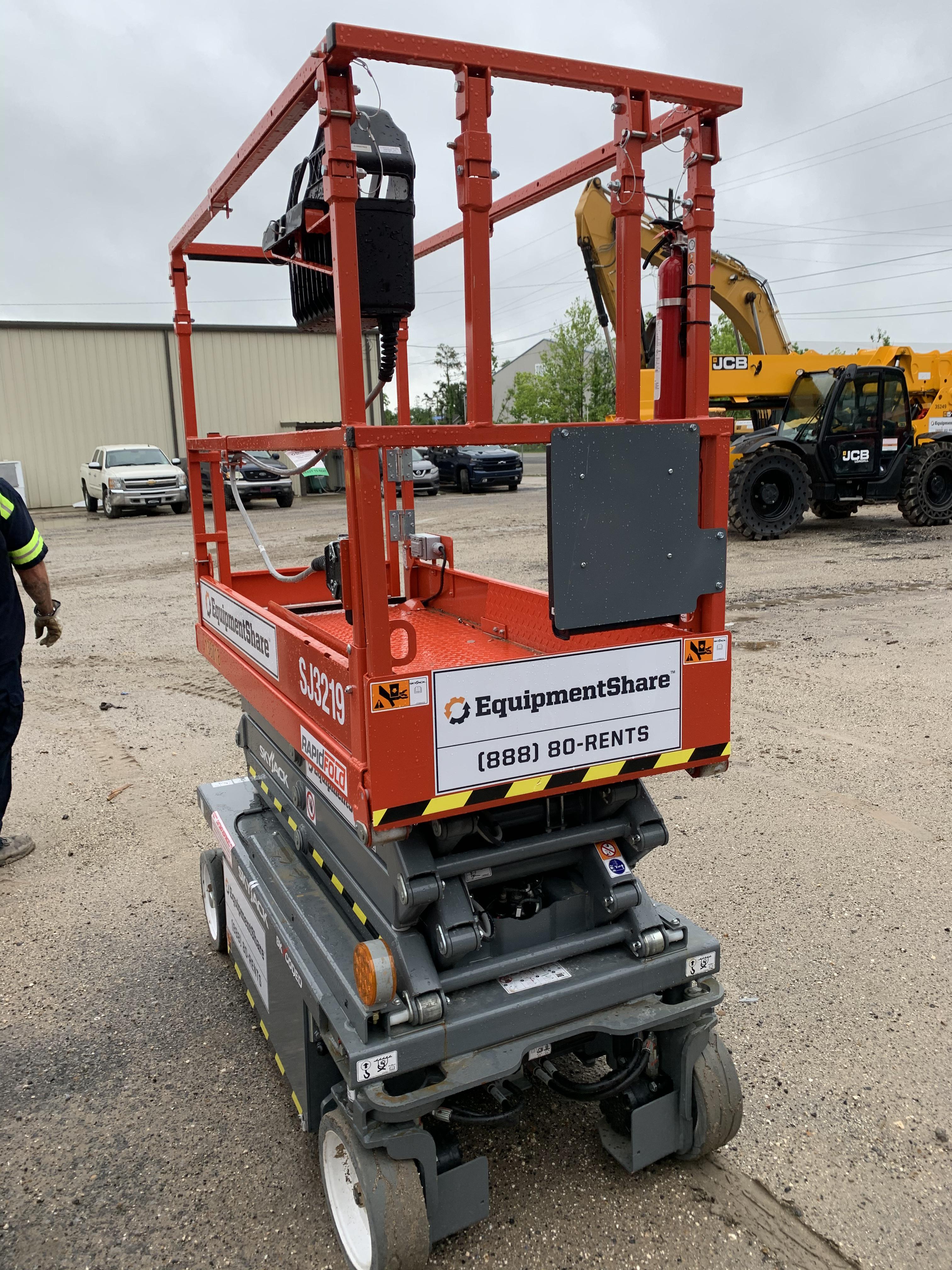 2021 SKYJACK SJ3219