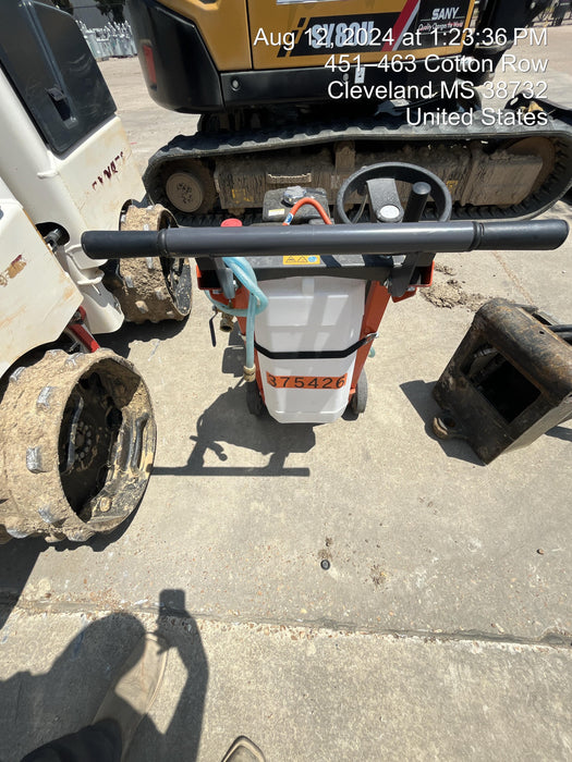 2023 HUSQVARNA FS400