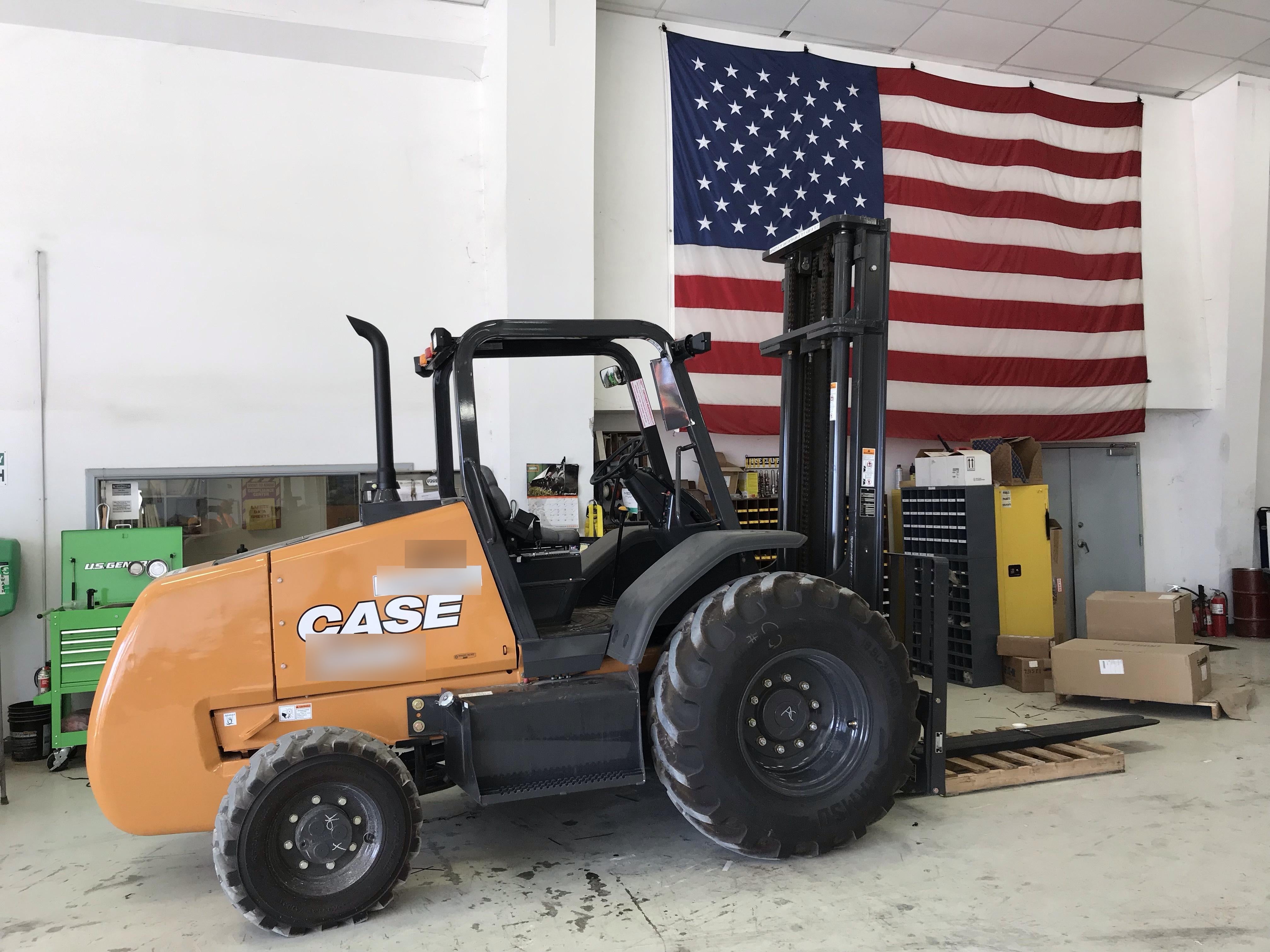2019 CASE 588H