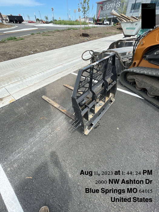 2022 PALADIN 48" Pallet Forks - Paladin