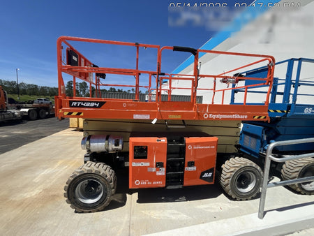 2025 JLG RT4394