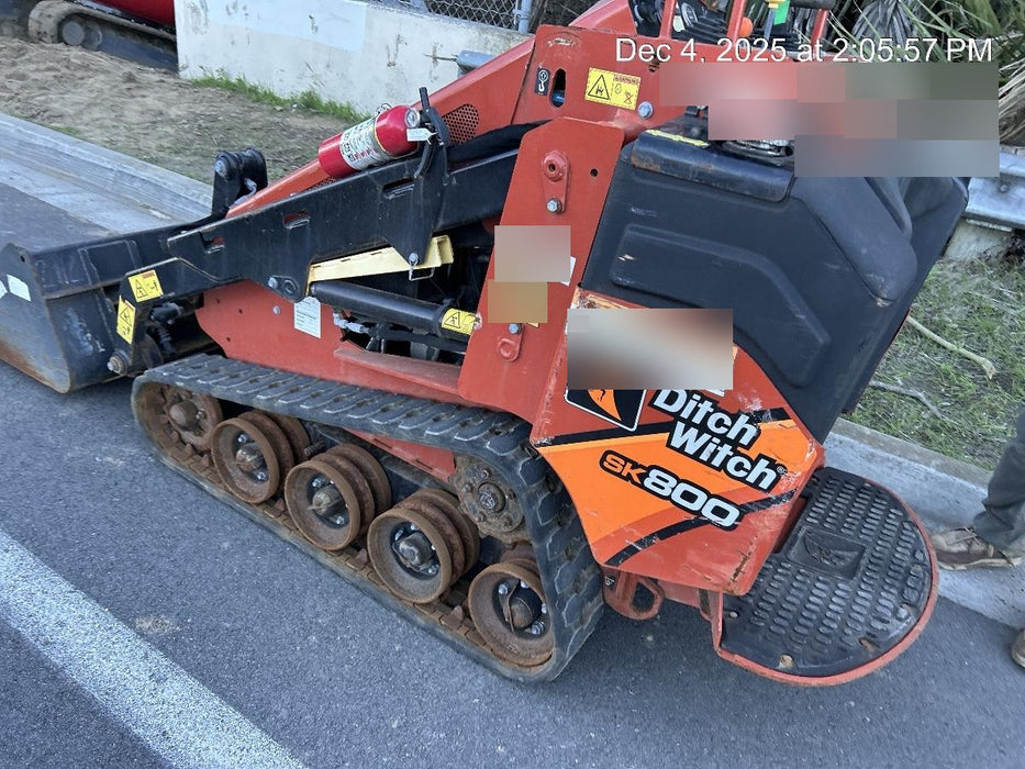 2019 DITCH WITCH SK800A