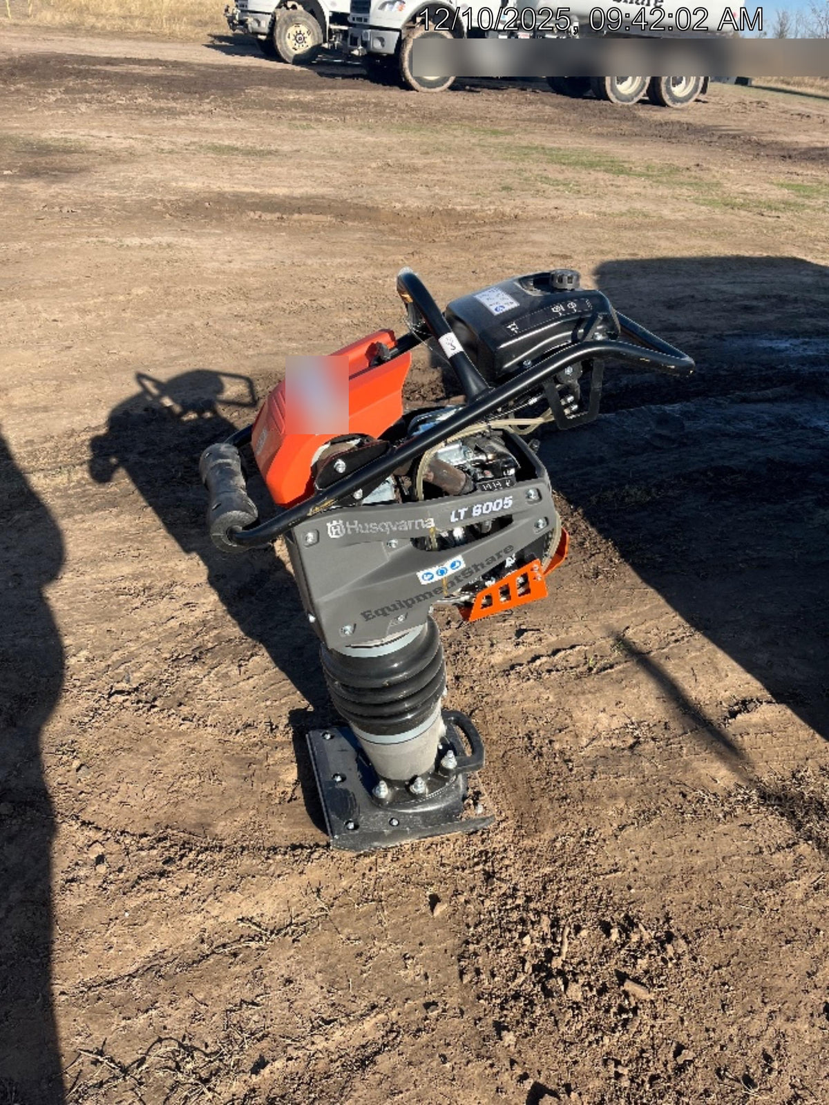 2025 HUSQVARNA LT6005