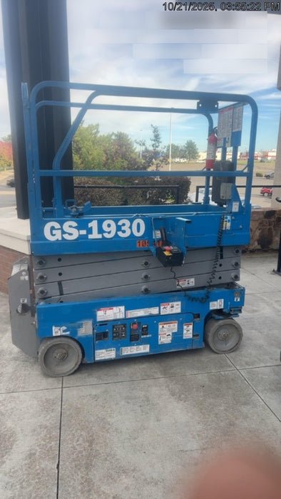 2020 Genie GS-1930 Standard Machine, 800W Inverter