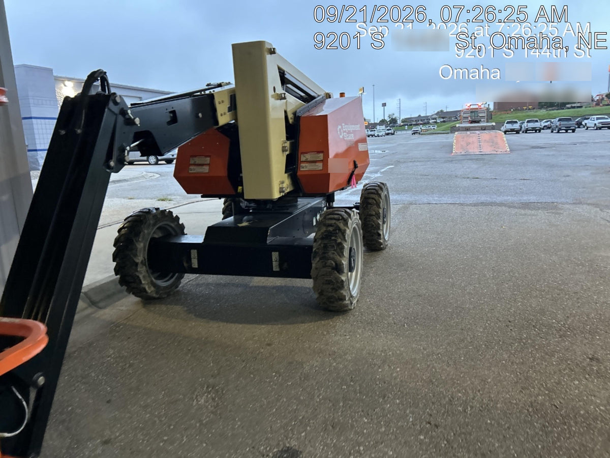 2023 JLG 340AJ