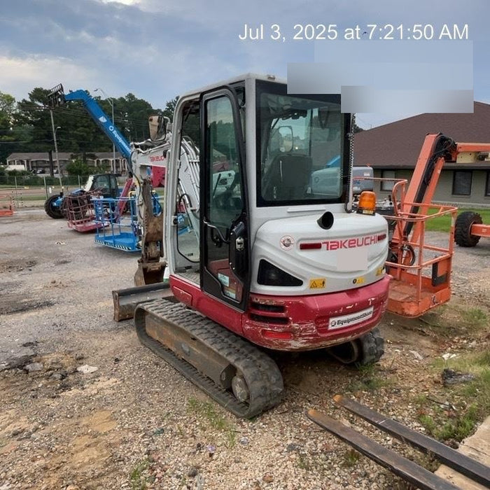 2020 TAKEUCHI TB235-2CR
