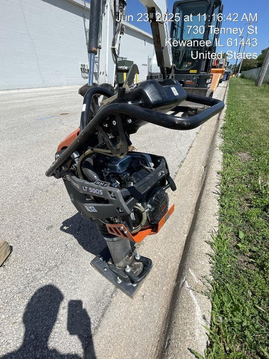 2024 HUSQVARNA LT5005