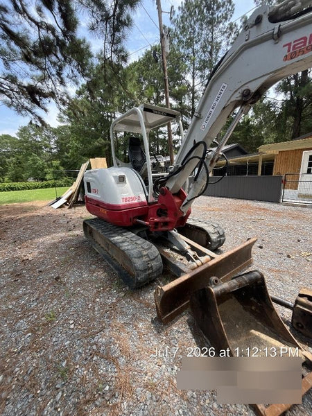 2020 TAKEUCHI TB250-2