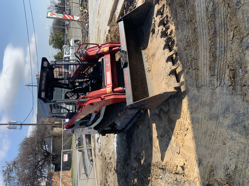 2019 TAKEUCHI TL8W