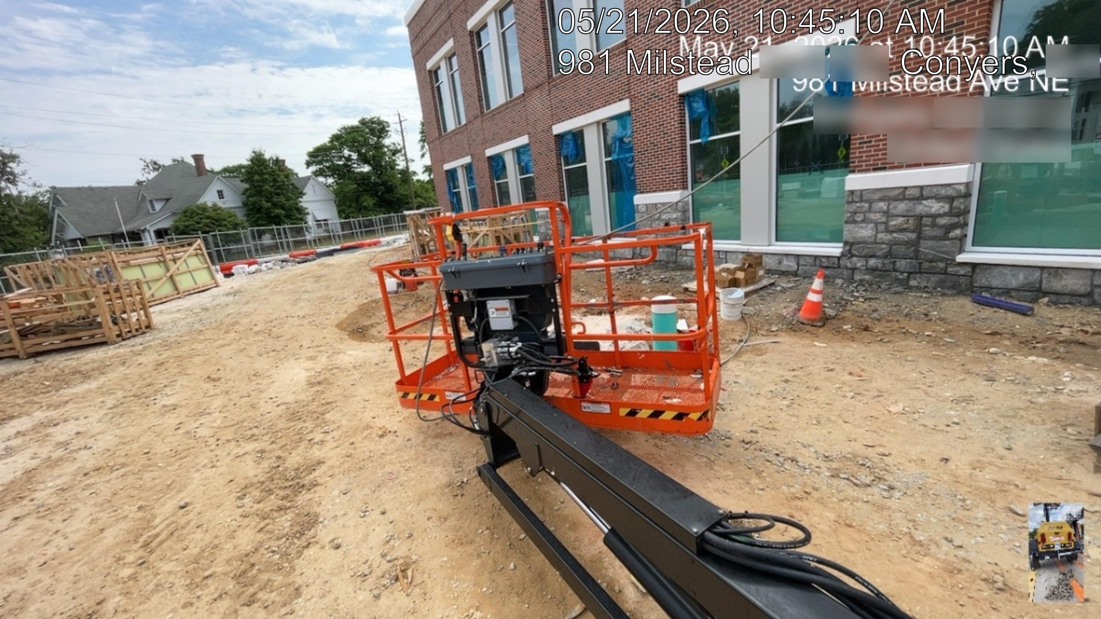 2025 JLG 660SJ