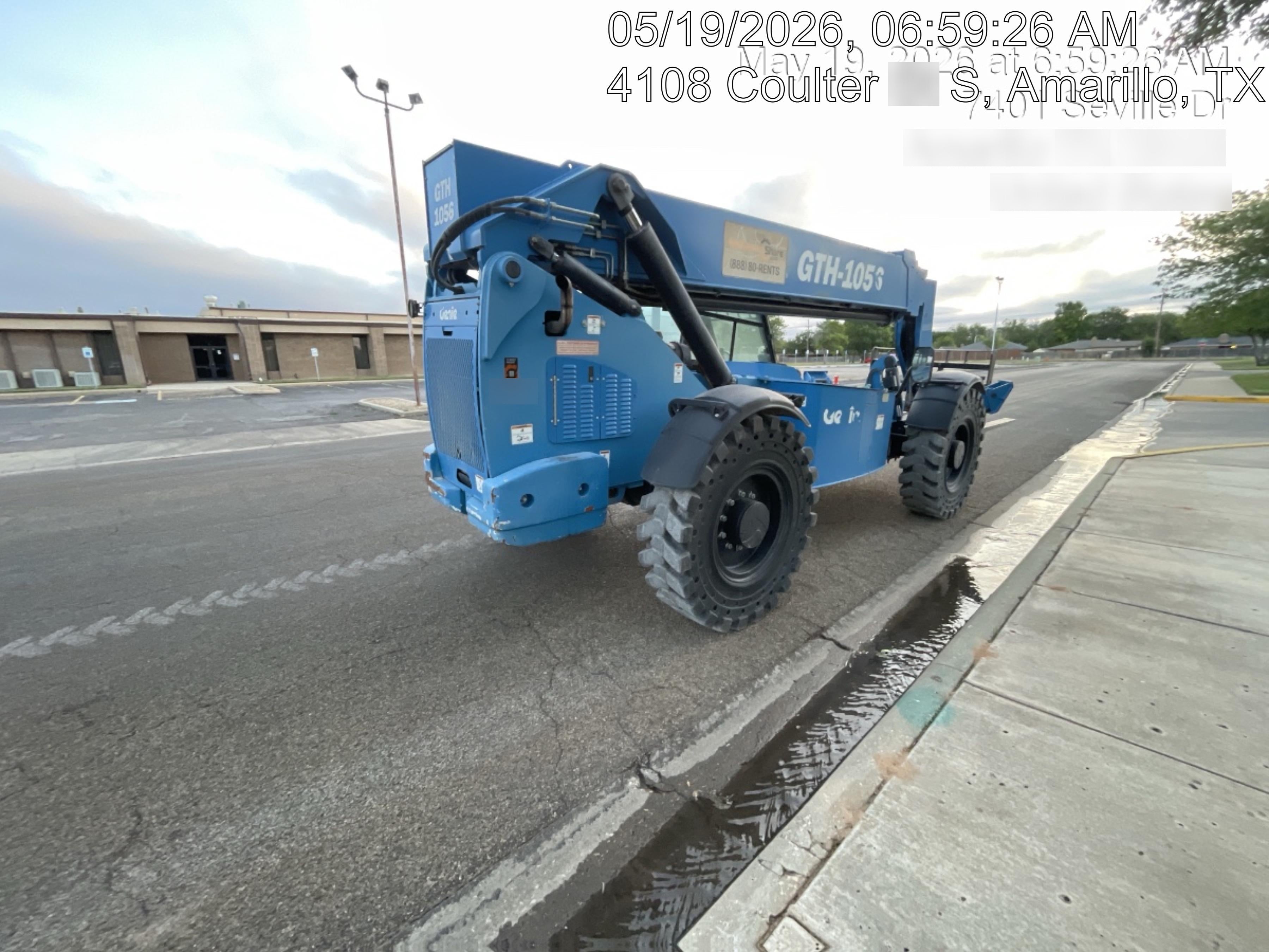 2018 Genie GTH-1056 Genie GTH-1056 w/CAB, Solid Tires, Work Lights, 60" carriage/forks, cab mesh, beacon