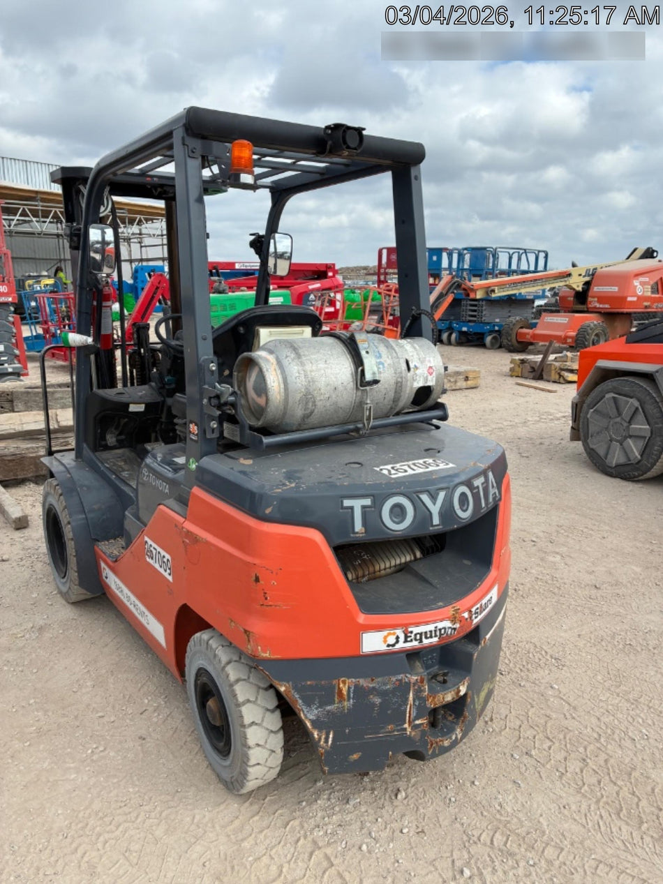 2022 TOYOTA 50-8FGU25