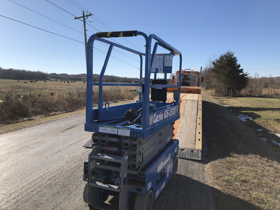 2018 Genie GS-1930 Genie GS-1930 w/Fixed Rail, Chain Entry