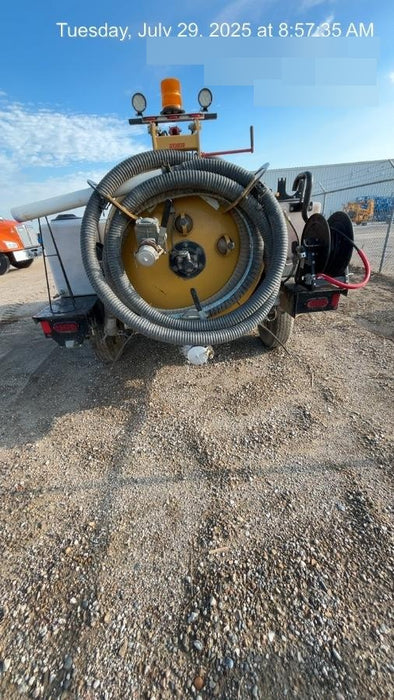 2023 VAC-TRON LP573XDT