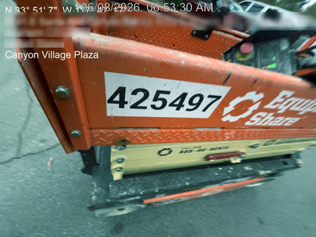 2024 JLG ES1932