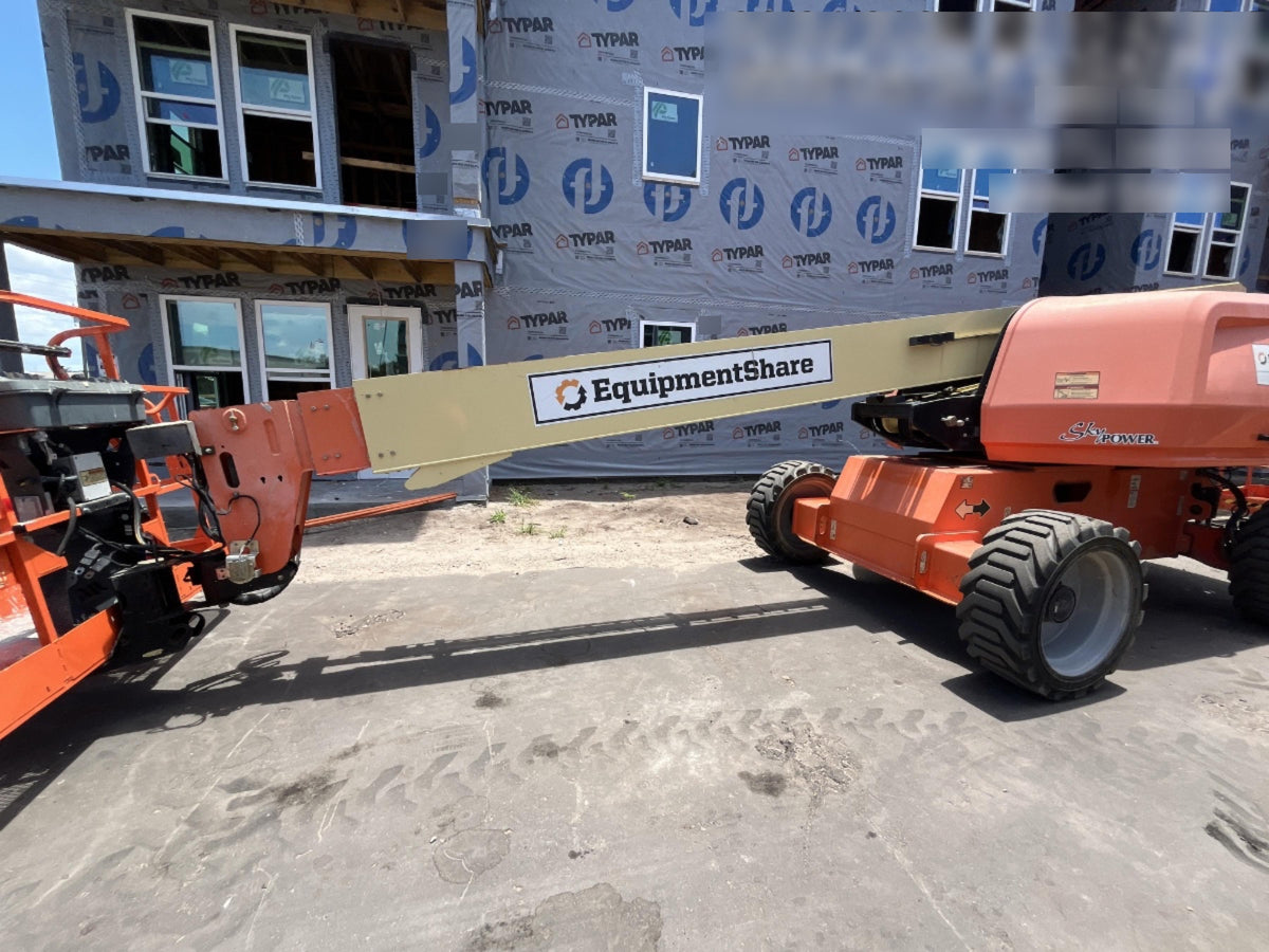 2019 JLG 600S 4WD