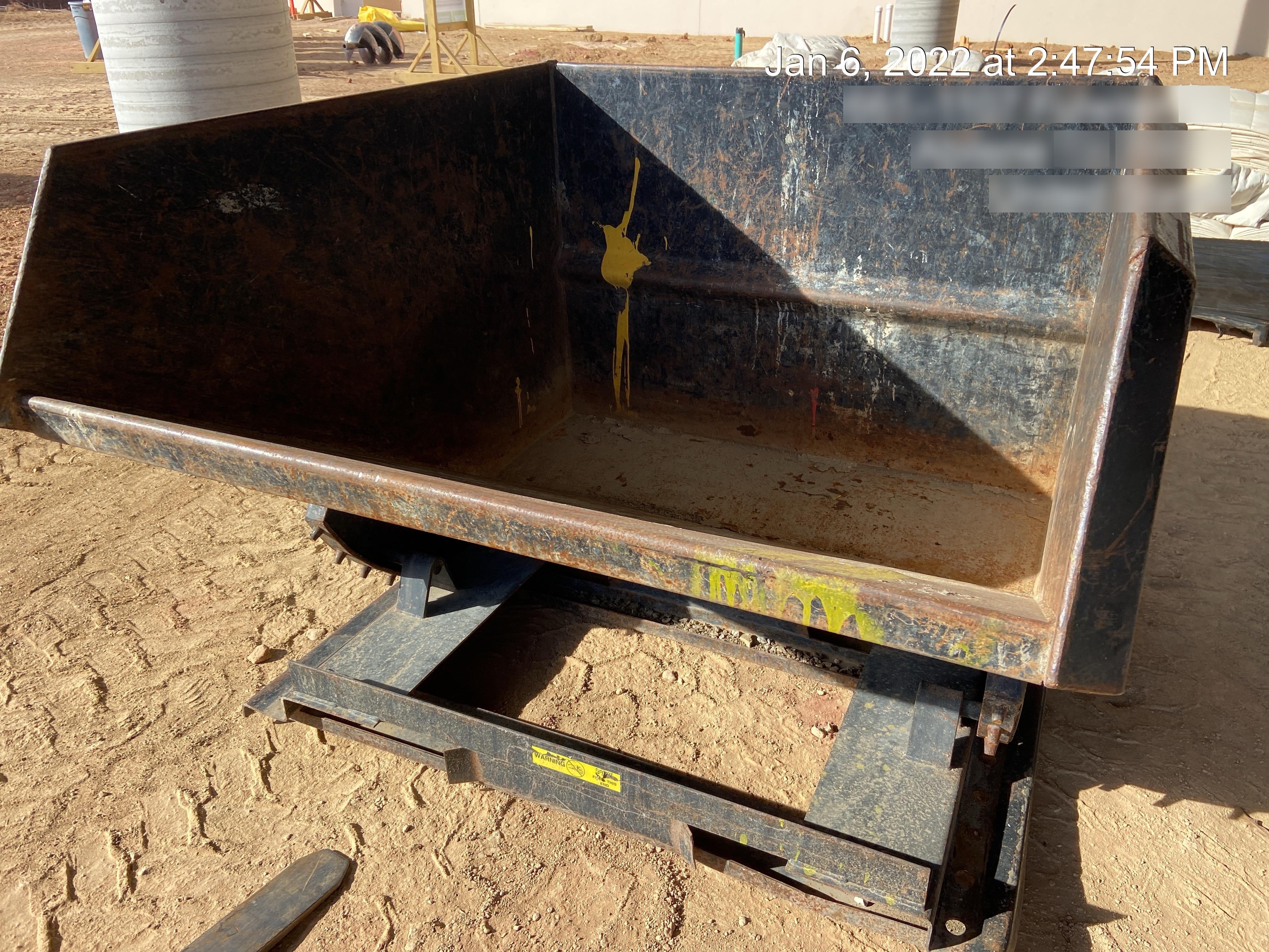 2019 ARROW MATERIAL HANDLING Dump Hopper