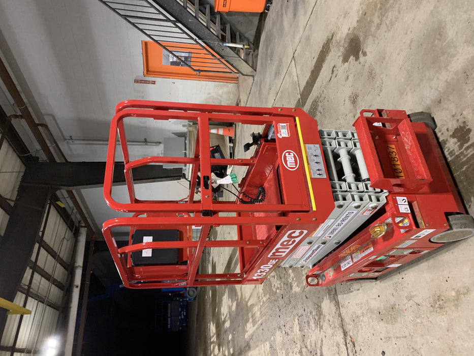 2020 MEC 1330SE Solid NM Tires, Steel Swing out Doors, LCS, Beacon, 900W Invertor