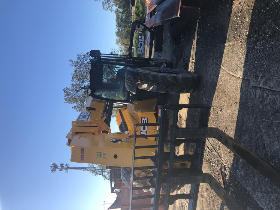 2020 JCB 509-42 Cab/Heat/Air, Solid Tires, Work Lights, Beacon, Aux Hydraulics, Back up Alarm, Lifting Eye, ES Decals